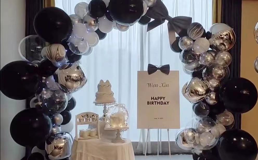 Organic Arch+ Signage