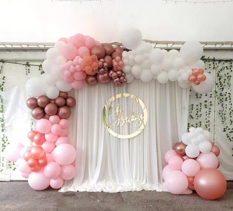 White Fabric Backdrop+Organic Balloon Garland